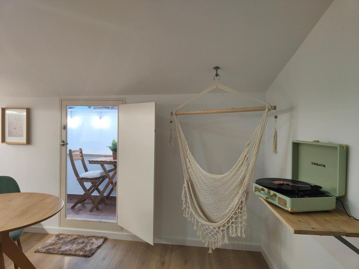 Wood Essence Apartment - Cozy Balcony 科英布拉 外观 照片